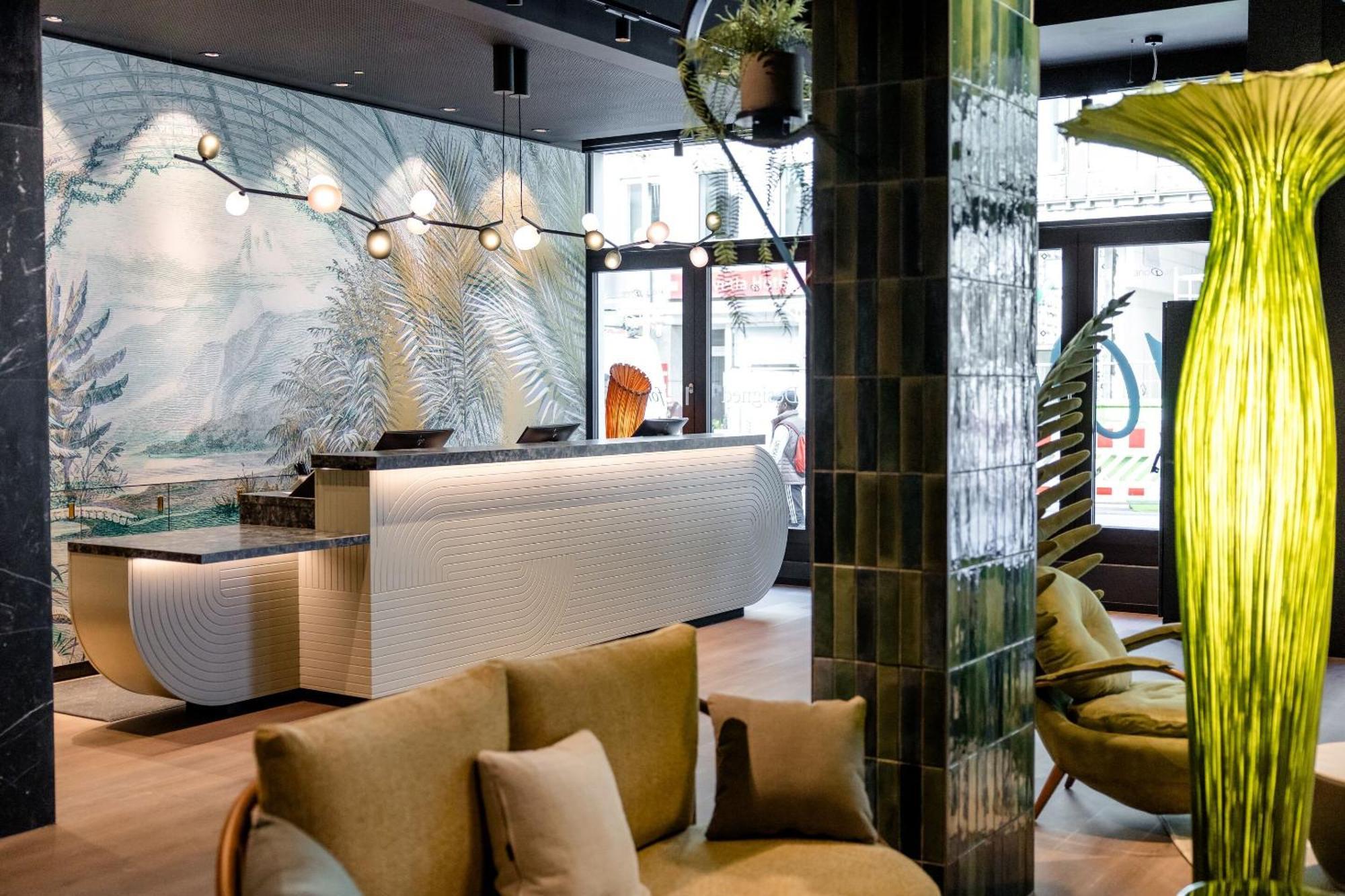 One Hauptbahnhof Hotel München